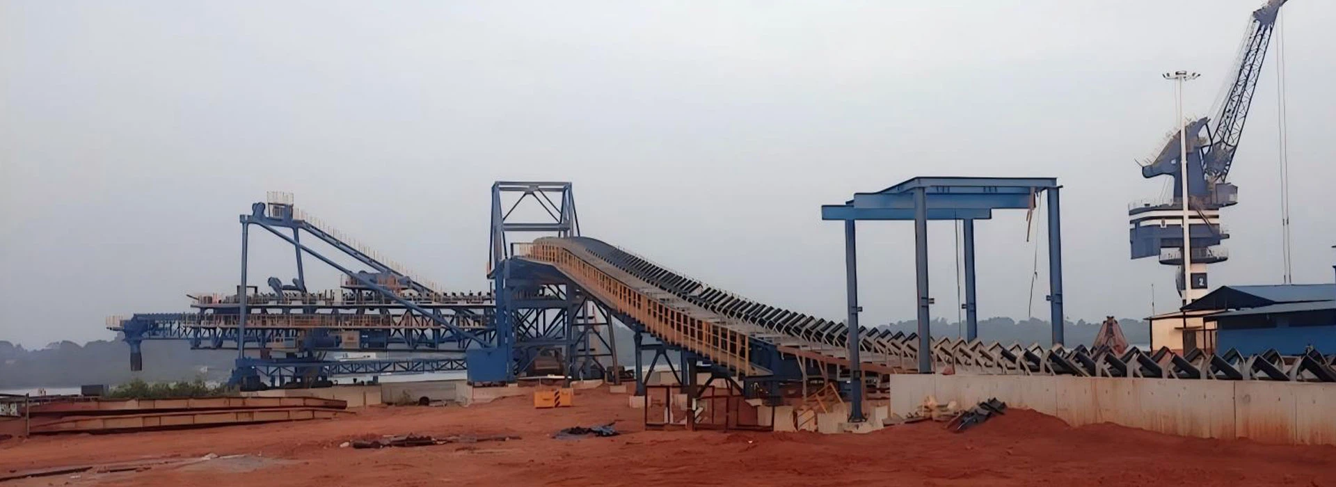 DOUBLE GANTRY BORING AND MILLING MACHINE